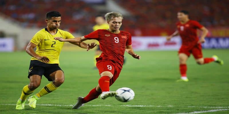 Phương pháp phân tích các kèo bóng đá Việt Nam vs Malaysia