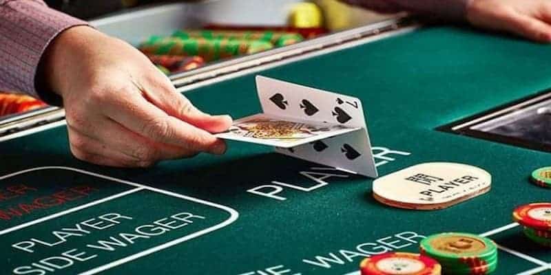 Chi tiết luật chơi Baccarat