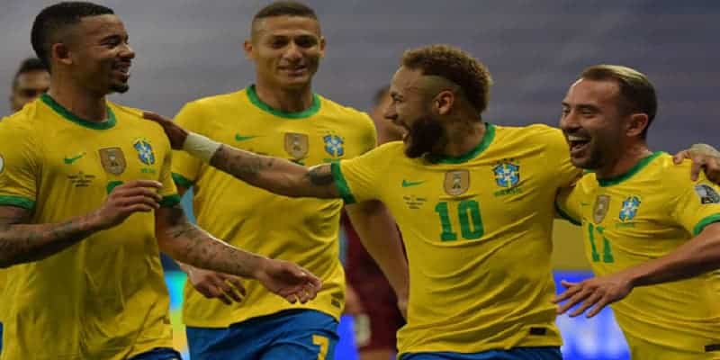 Brazil thất bại nếu không nhất bảng